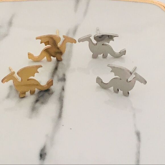 Dainty Dragon Gold Tone or Silver Tone Earrings NWT - Picture 4 of 9